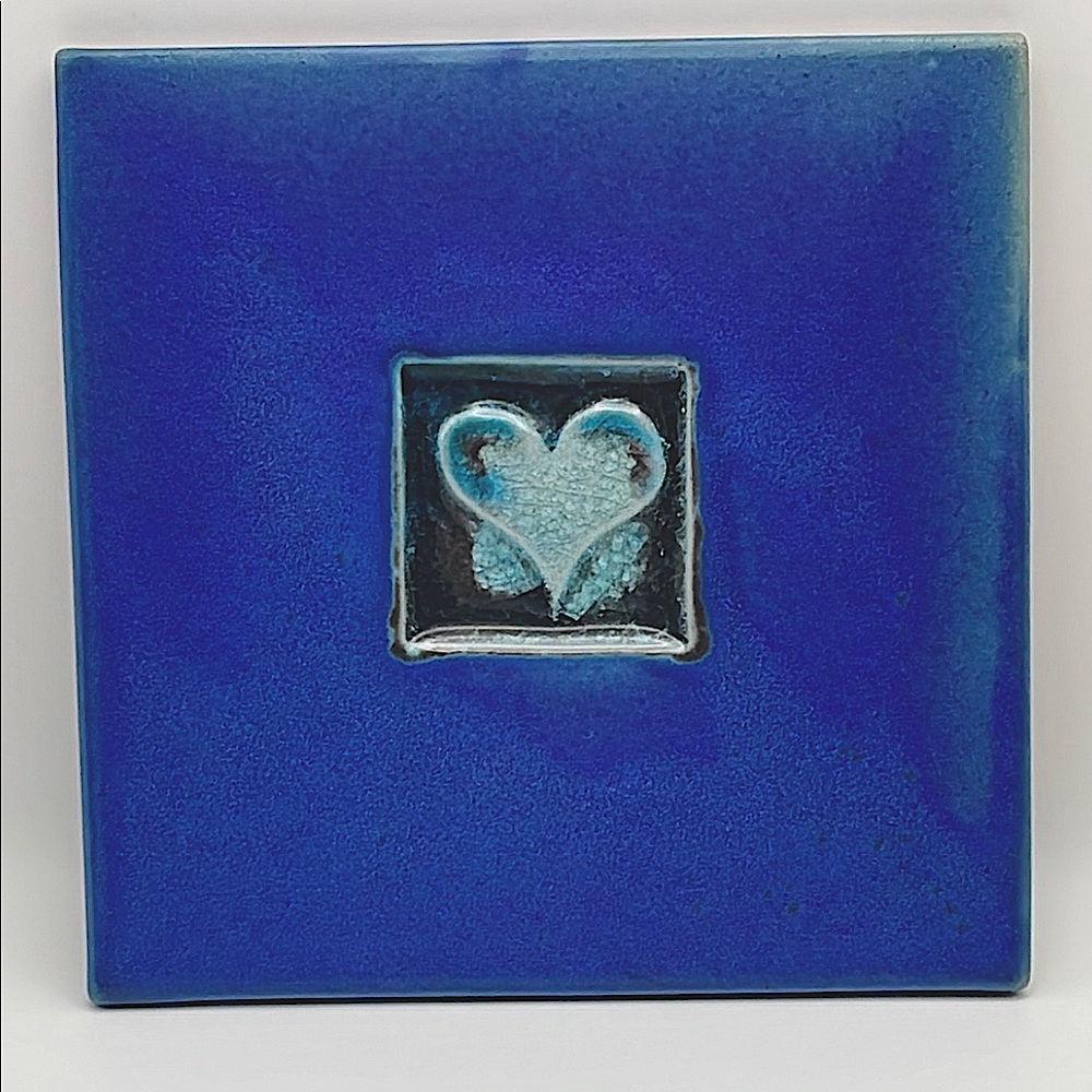 Michael Cohen, Handmade Pottery Trivet, Fused Glass Heart Inlay, Vivid Blue